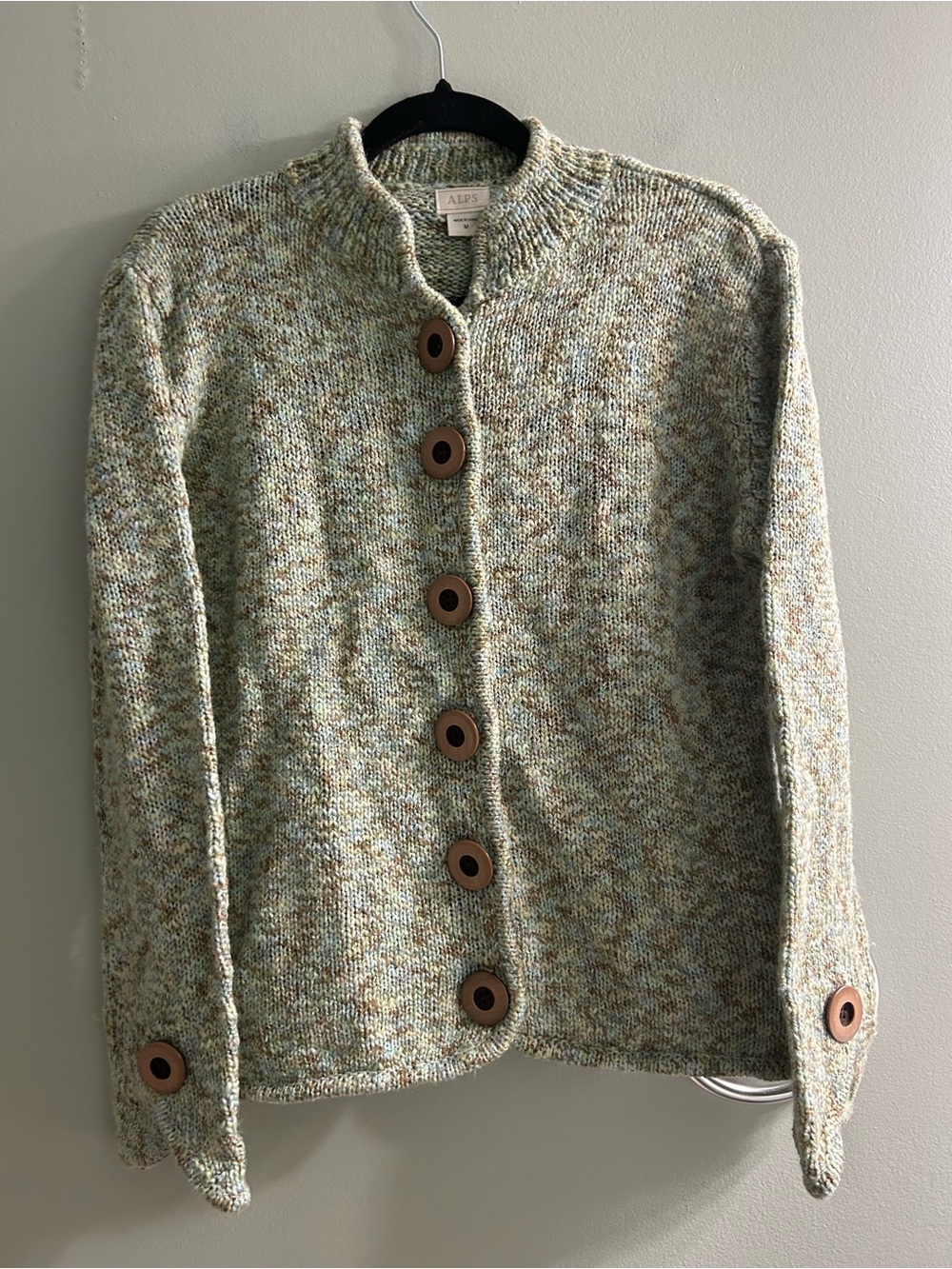 Vintage alps stunning wool blend button up cardigan grandma core